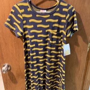 🎃PRICE DROP🎃. Lularoe Carly